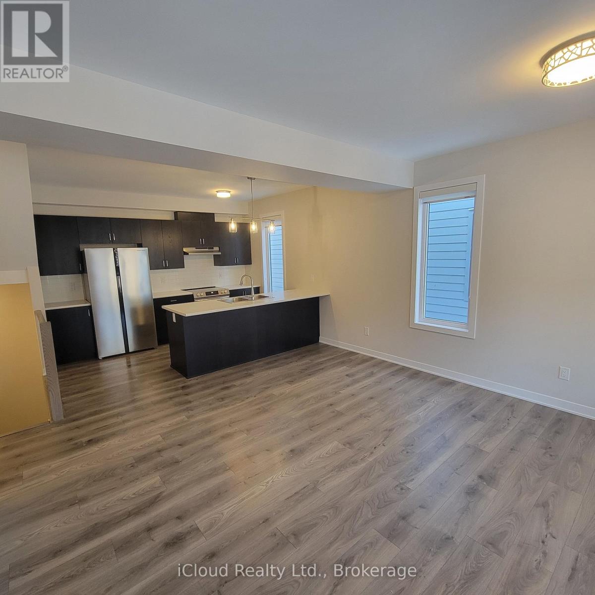 318 Catsfoot Walk, Ottawa, Ontario  K2J 7G9 - Photo 7 - X12934298