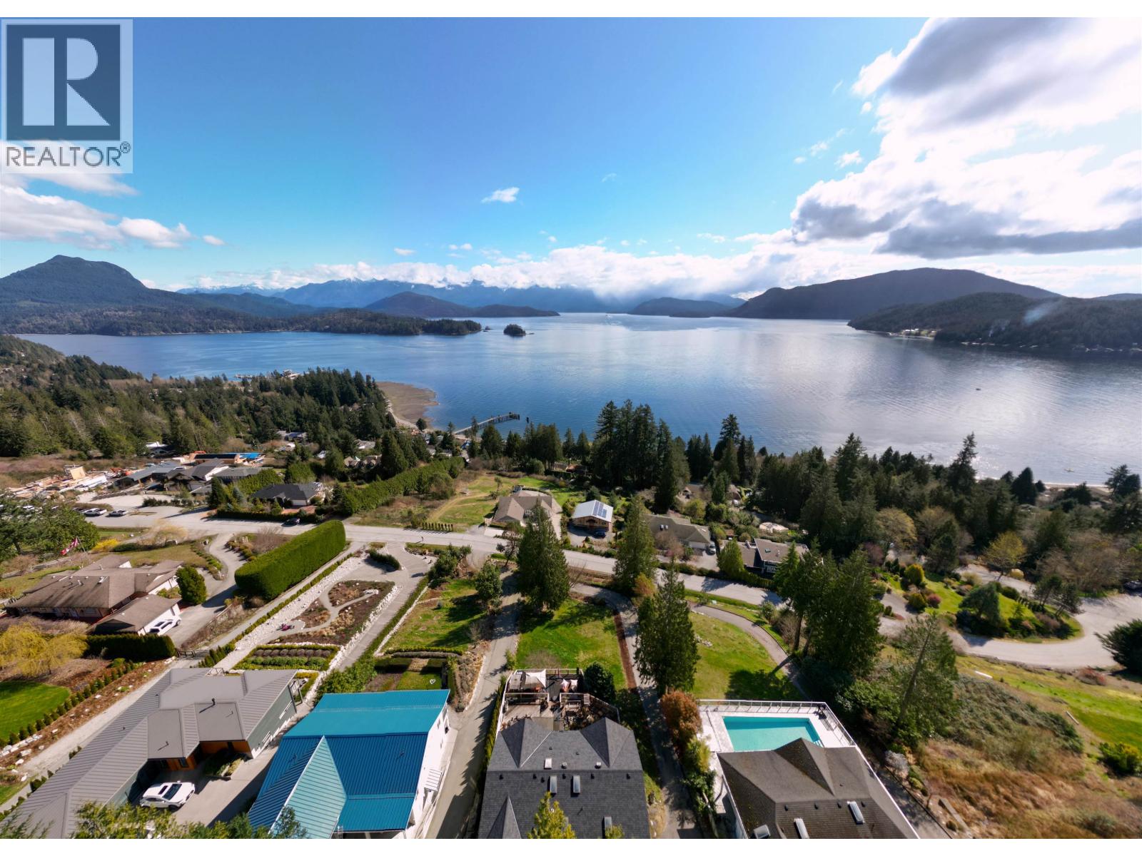 1205 ST ANDREWS ROAD, Gibsons, British Columbia