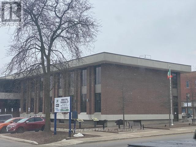 153 8th Street E, Owen Sound, Ontario  N4K 2C6 - Photo 10 - X12988106