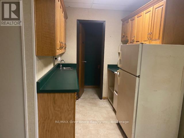 153 8th Street E, Owen Sound, Ontario  N4K 2C6 - Photo 6 - X12988106