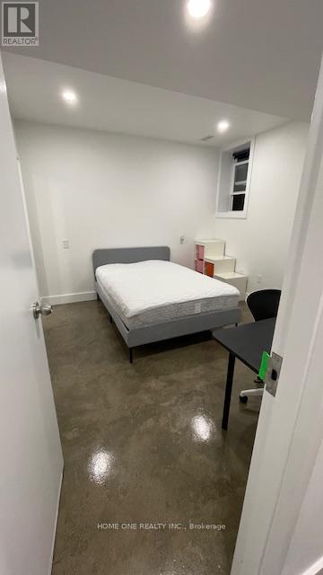 B02 - 35 Denison Avenue, Toronto, Ontario  M5T 2M6 - Photo 6 - C12988124