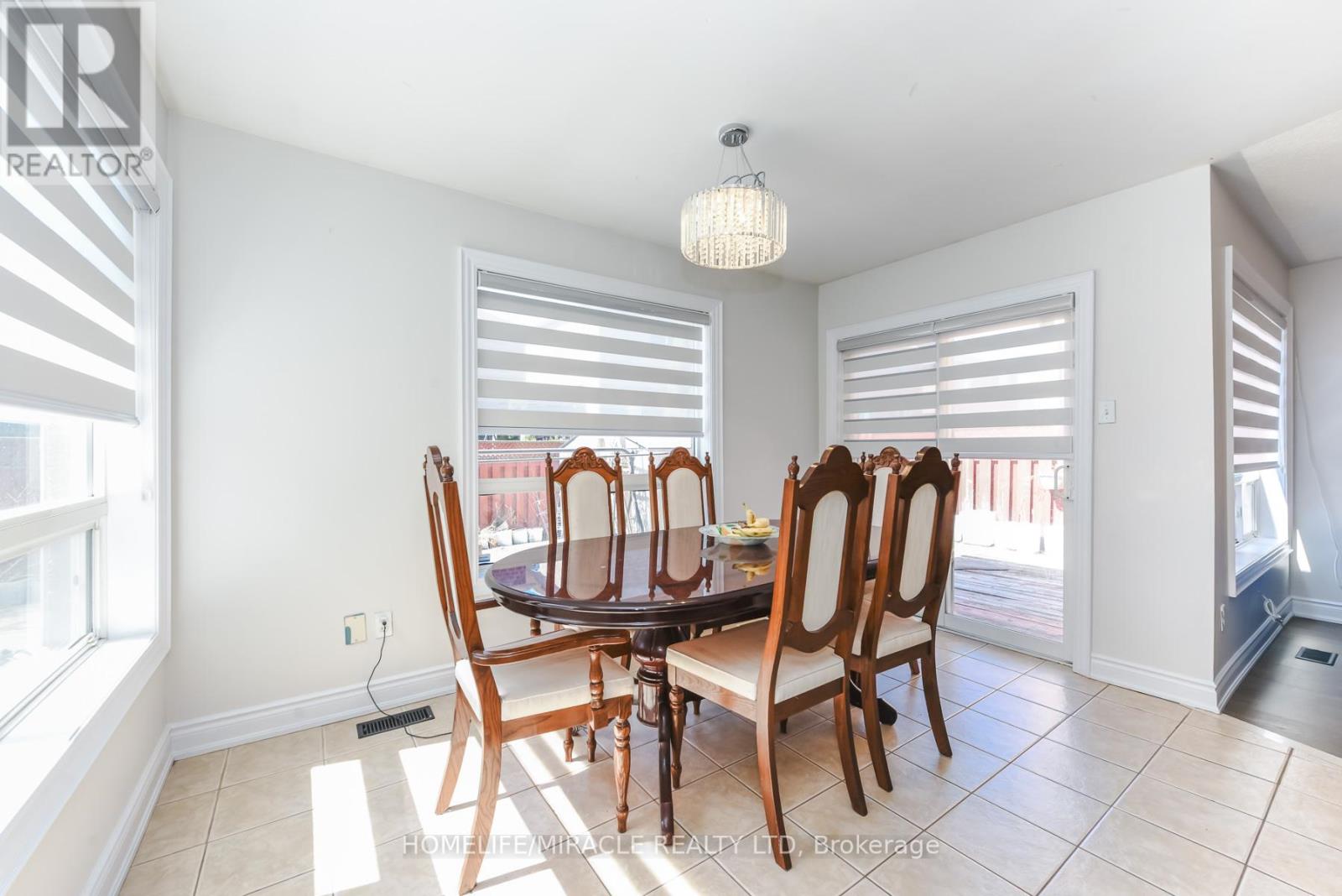 114 Edenbrook Hill Drive, Brampton, Ontario  L7A 2P2 - Photo 15 - W12987264