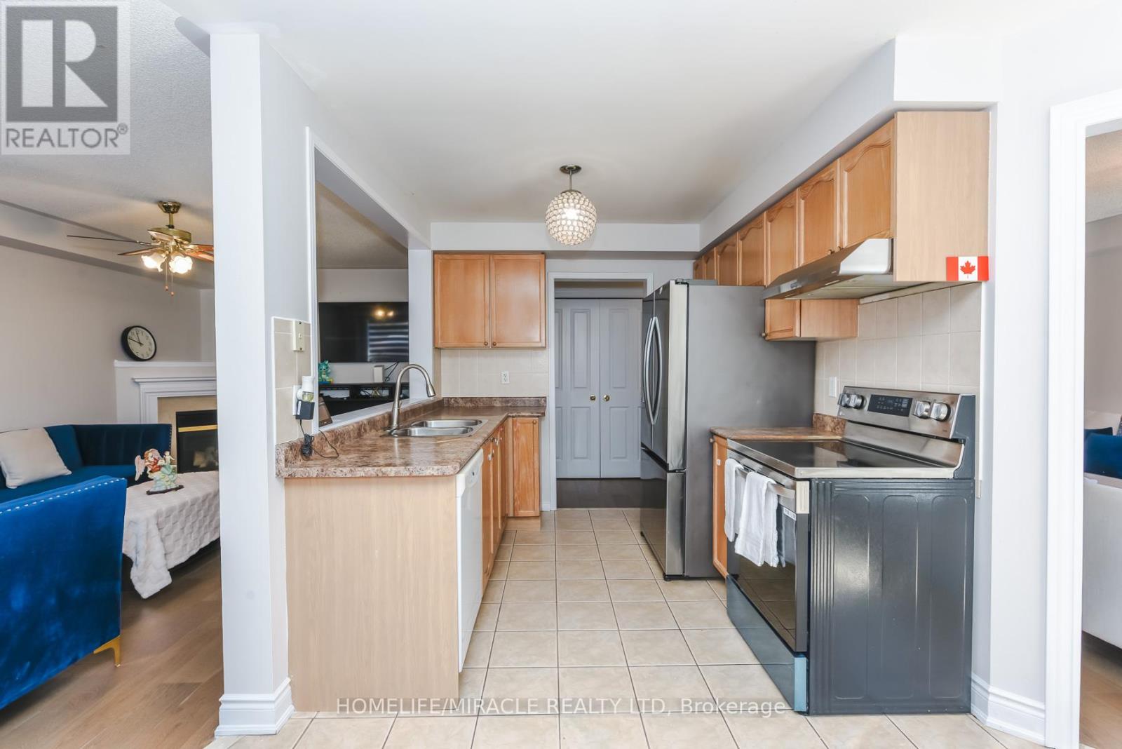 114 Edenbrook Hill Drive, Brampton, Ontario  L7A 2P2 - Photo 11 - W12987264