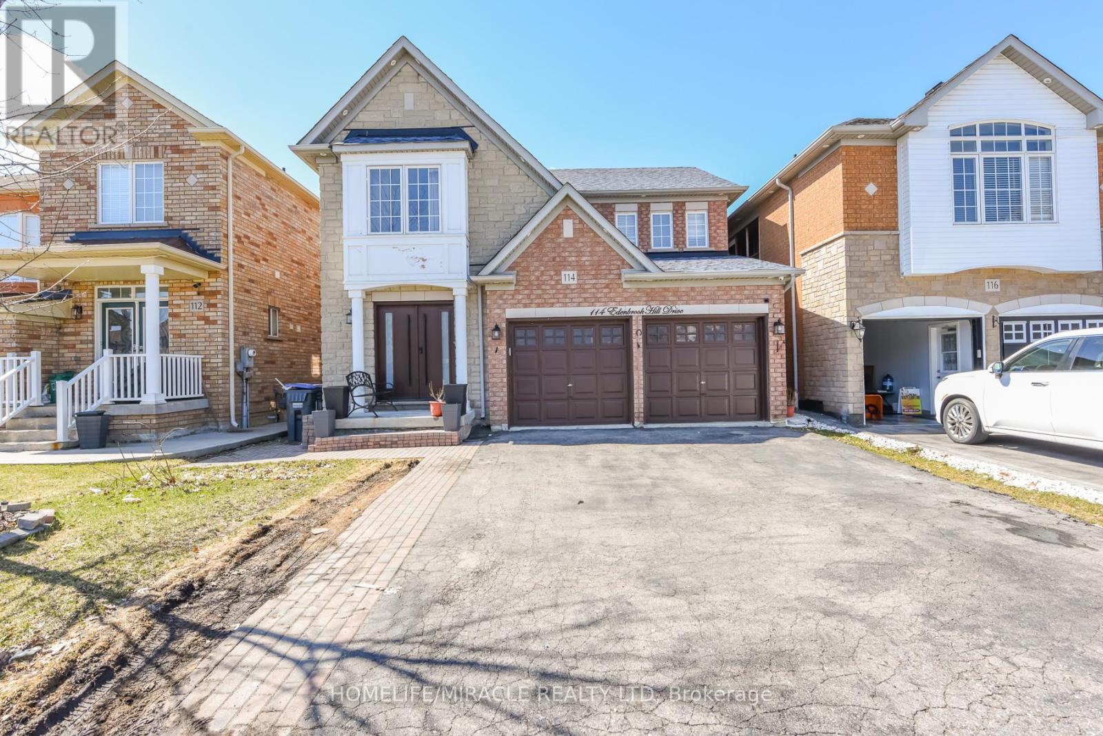 114 Edenbrook Hill Drive, Brampton, Ontario  L7A 2P2 - Photo 3 - W12987264