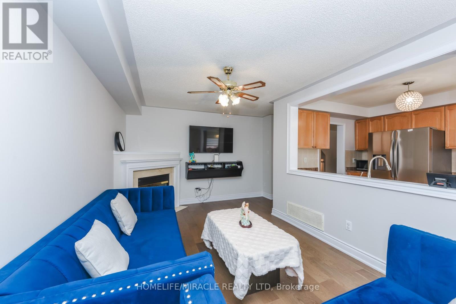 114 Edenbrook Hill Drive, Brampton, Ontario  L7A 2P2 - Photo 7 - W12987264