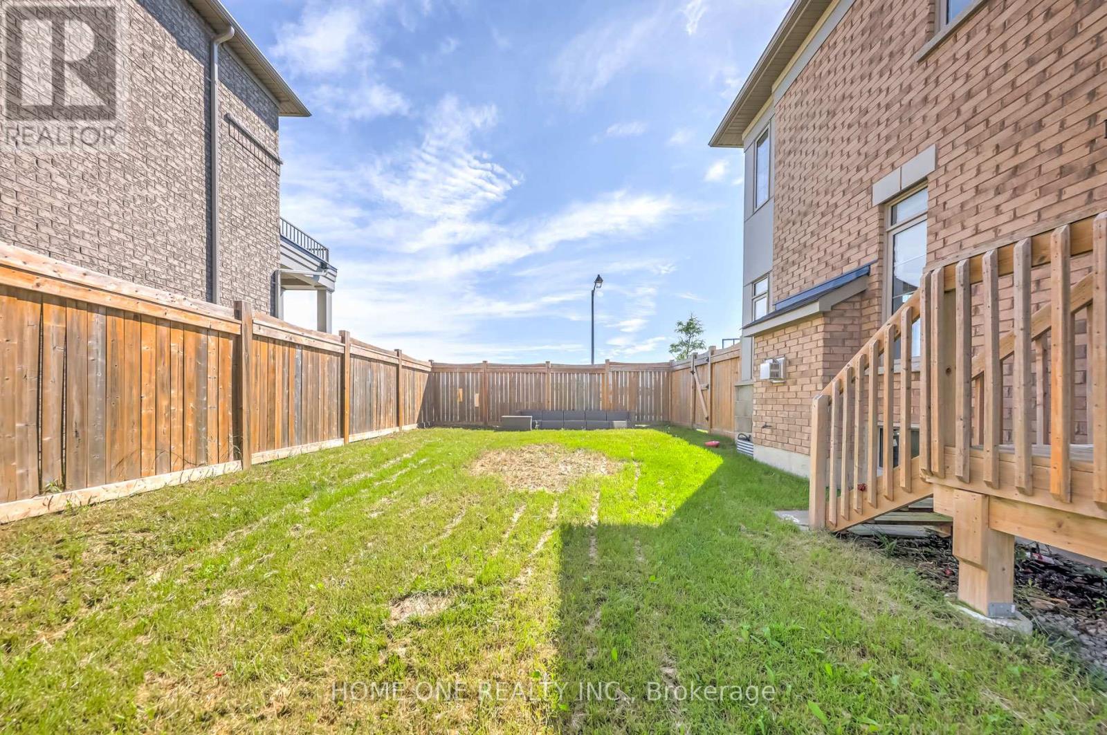 51 Eastgrove Square, East Gwillimbury, Ontario  L9N 0R3 - Photo 39 - N12988122