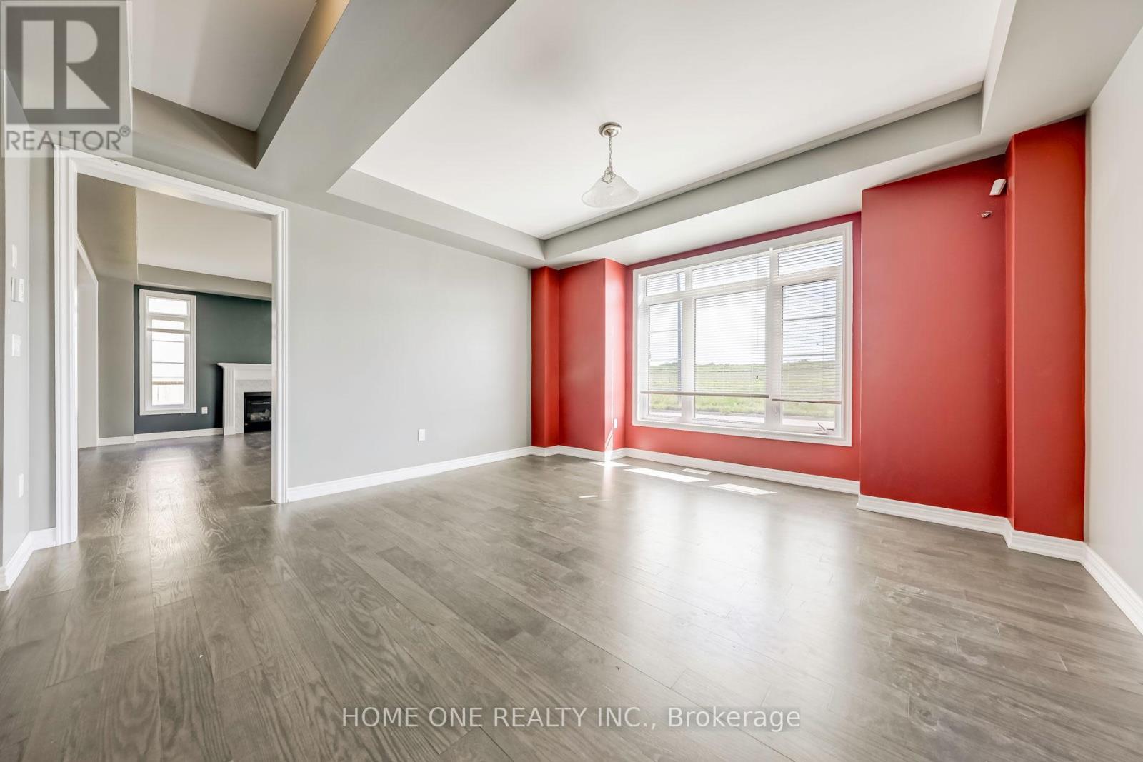 51 Eastgrove Square, East Gwillimbury, Ontario  L9N 0R3 - Photo 7 - N12988122