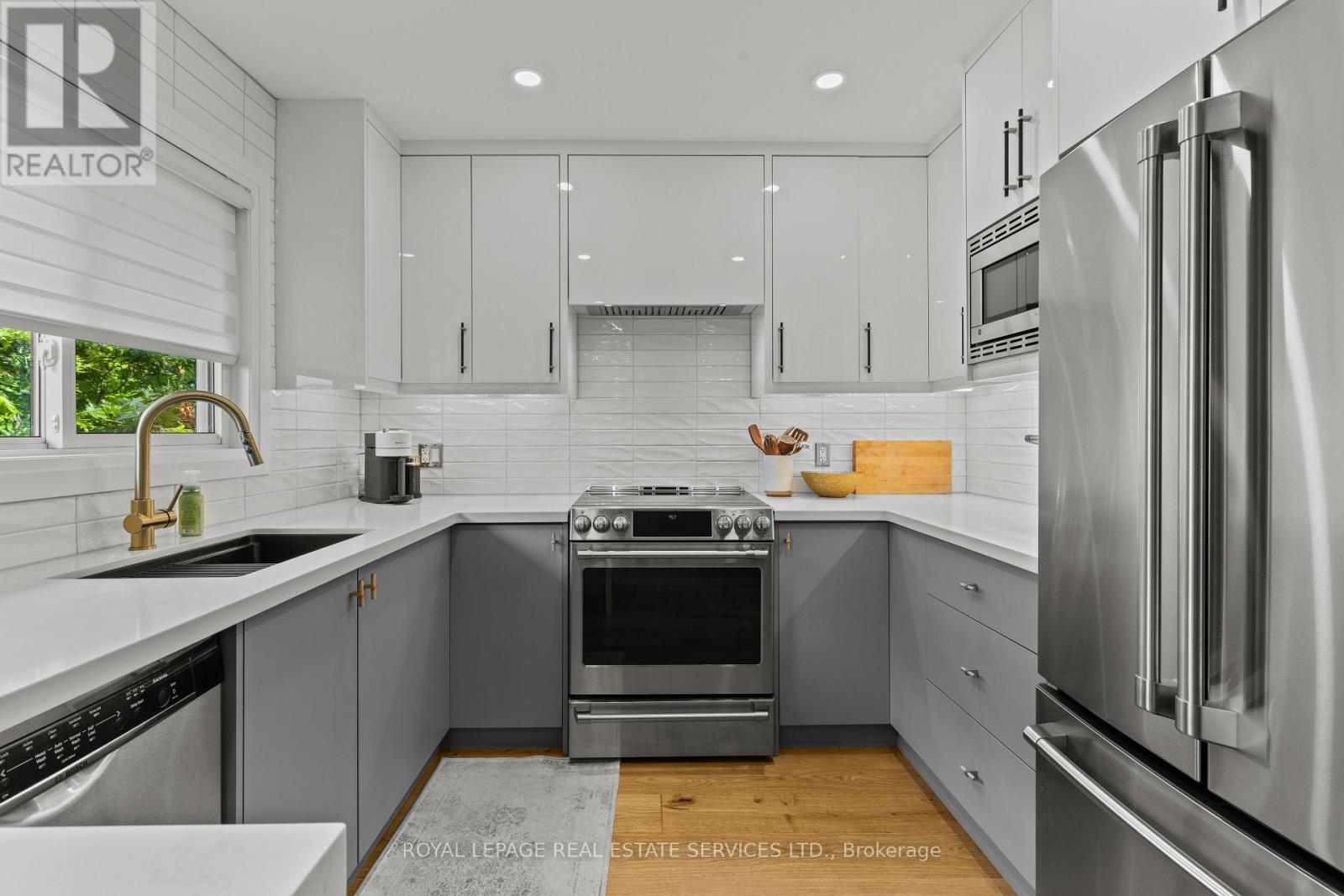 5 - 2303 Marine Drive, Oakville, Ontario  L6L 1C2 - Photo 18 - W12988120