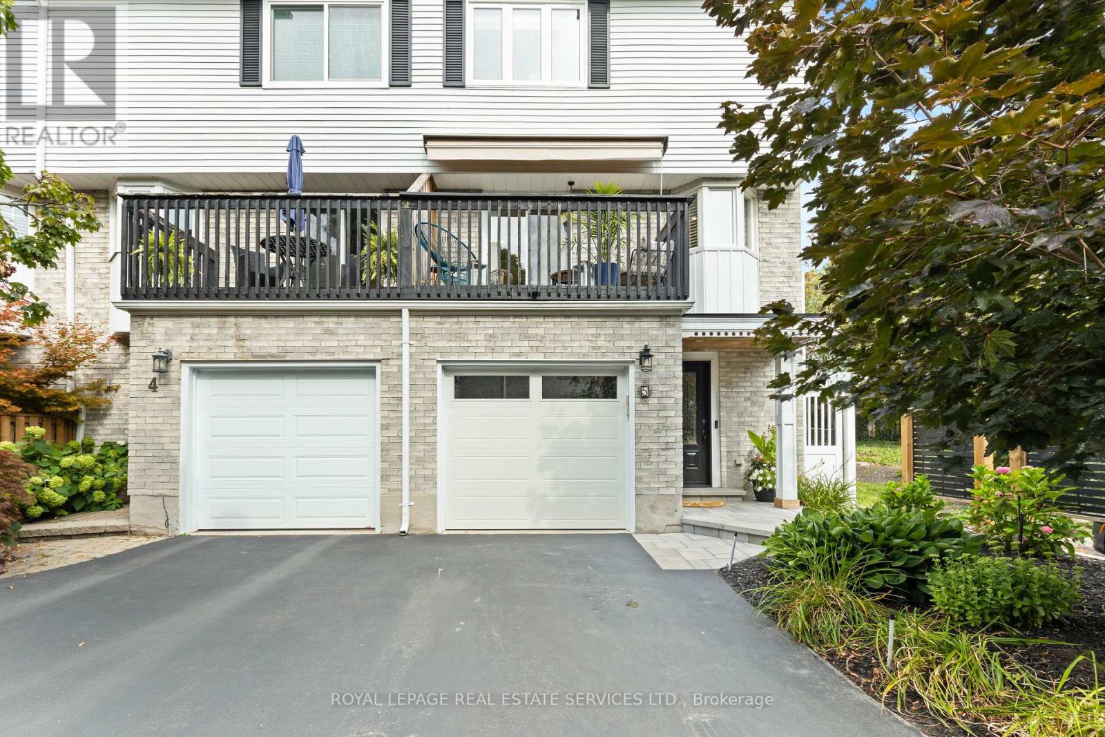 5 - 2303 Marine Drive, Oakville, Ontario  L6L 1C2 - Photo 4 - W12988120