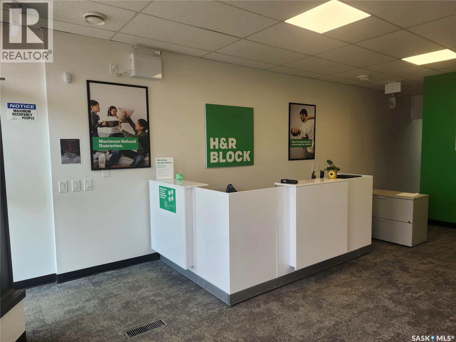 324 Centre Street, Assiniboia, Saskatchewan  S0H 0B0 - Photo 2 - SK032536