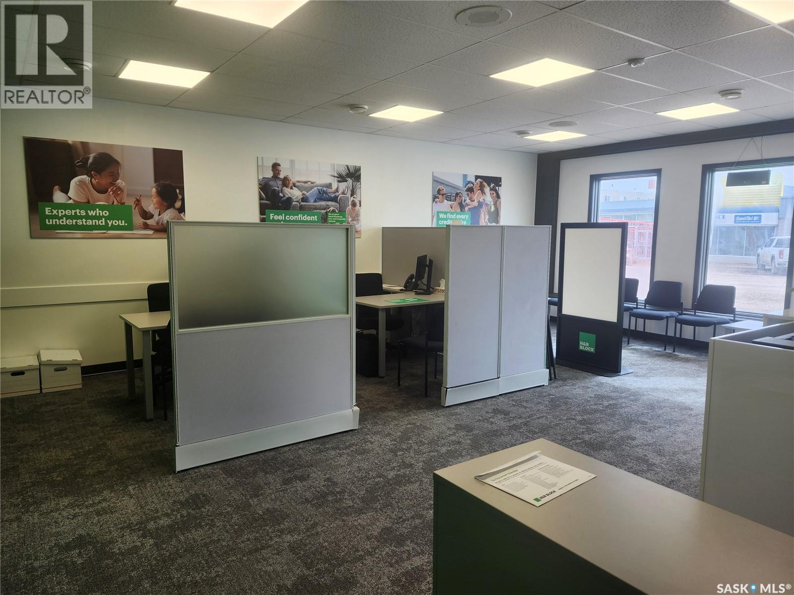 324 Centre Street, Assiniboia, Saskatchewan  S0H 0B0 - Photo 4 - SK032536