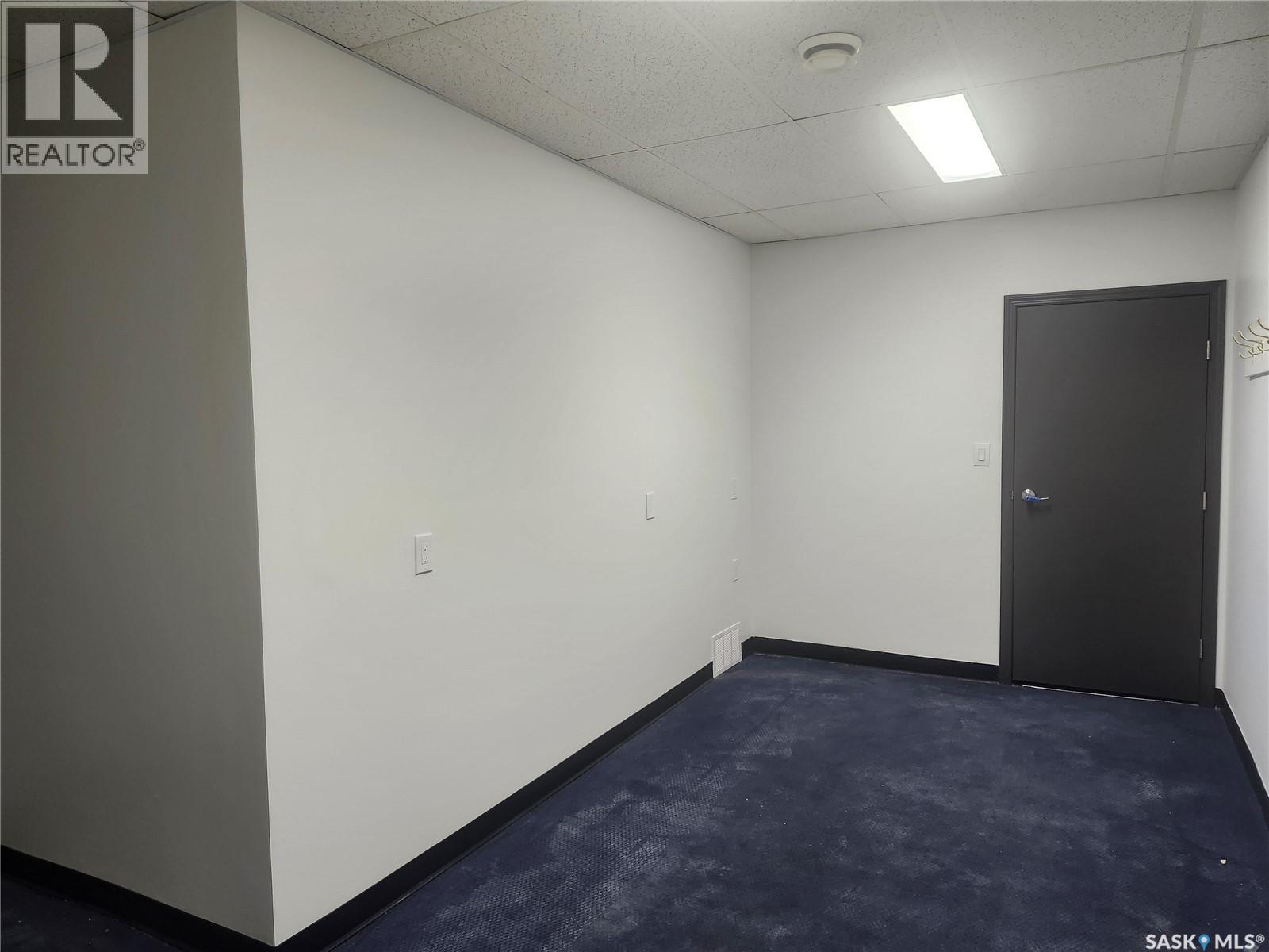 324 Centre Street, Assiniboia, Saskatchewan  S0H 0B0 - Photo 8 - SK032536