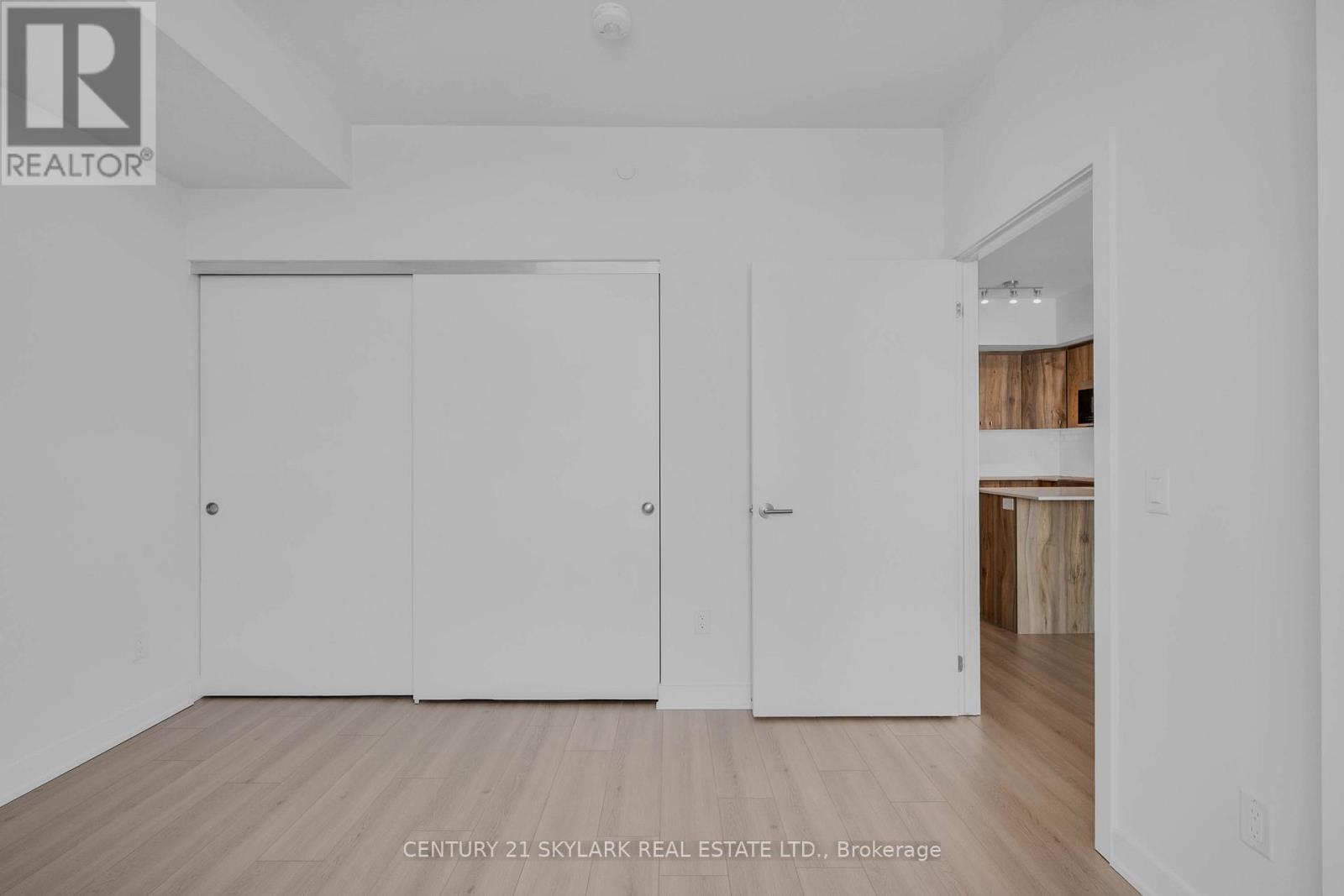 3011 - 25 Wellington Street, Kitchener, Ontario  N2G 0G5 - Photo 10 - X12988104