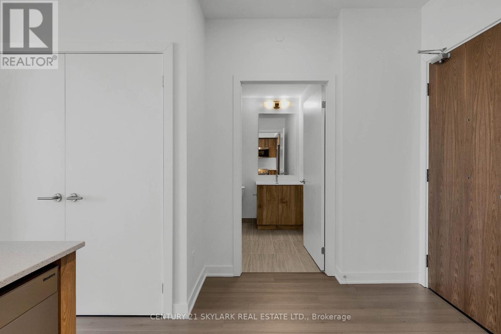 3011 - 25 Wellington Street, Kitchener, Ontario  N2G 0G5 - Photo 11 - X12988104