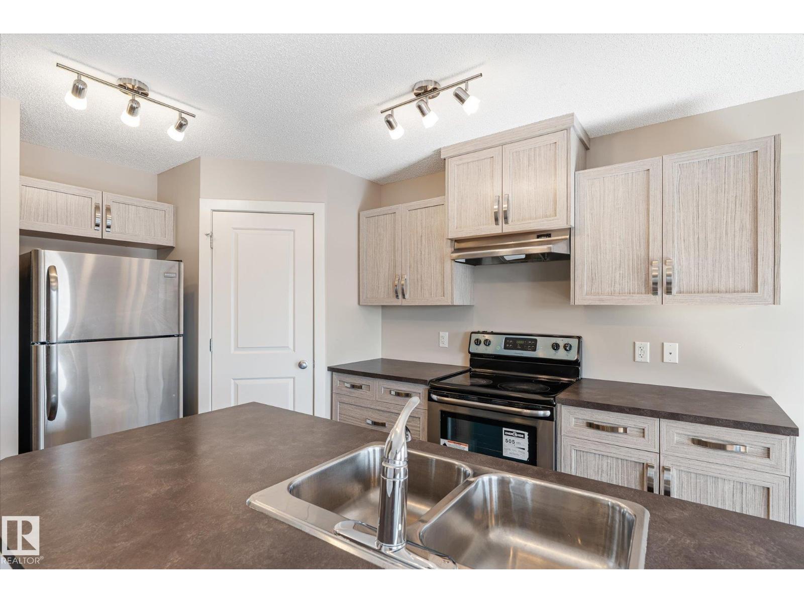 3217 11 Av NW, Edmonton, Alberta  T6T 2C5 - Photo 9 - E4481925