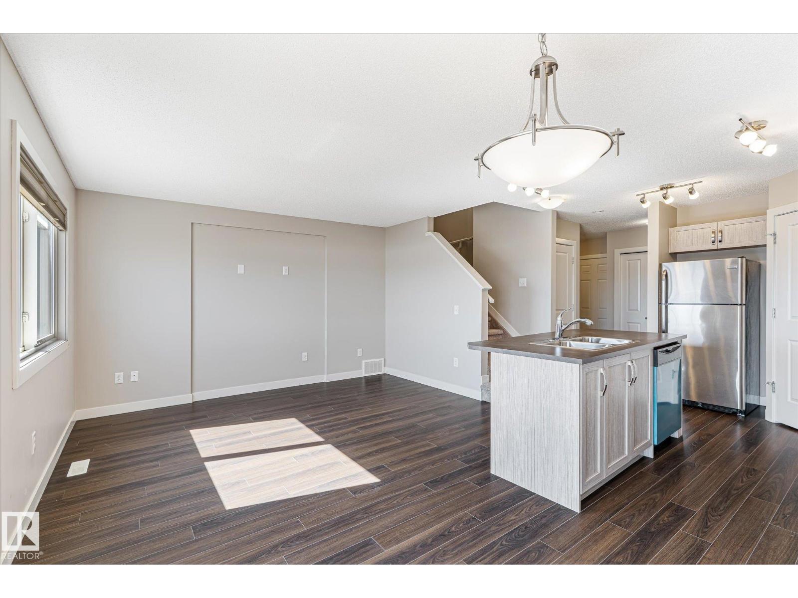 3217 11 Av NW, Edmonton, Alberta  T6T 2C5 - Photo 3 - E4481925