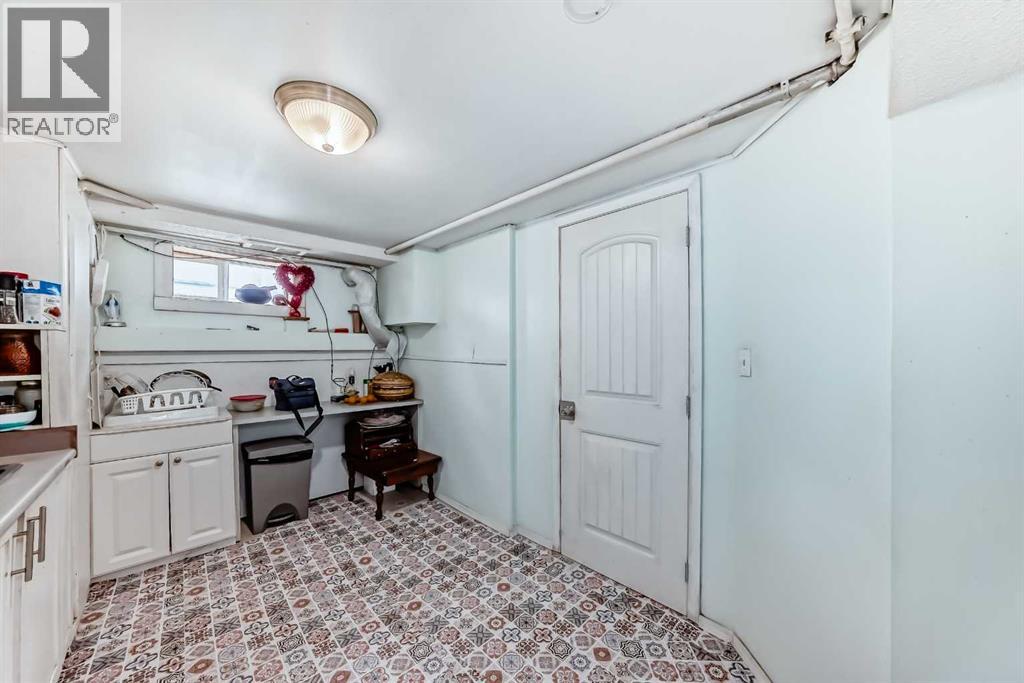 2208 47 Street Se, Calgary, Alberta  T2B 1L6 - Photo 28 - A2278024