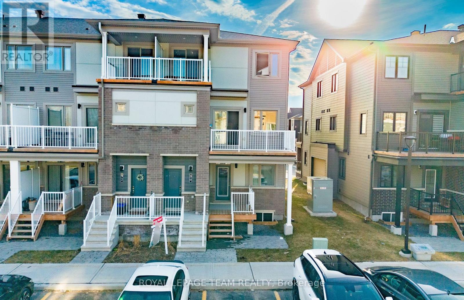 30 Pyrite Private, Ottawa, Ontario  K2J 7J5 - Photo 2 - X12988142