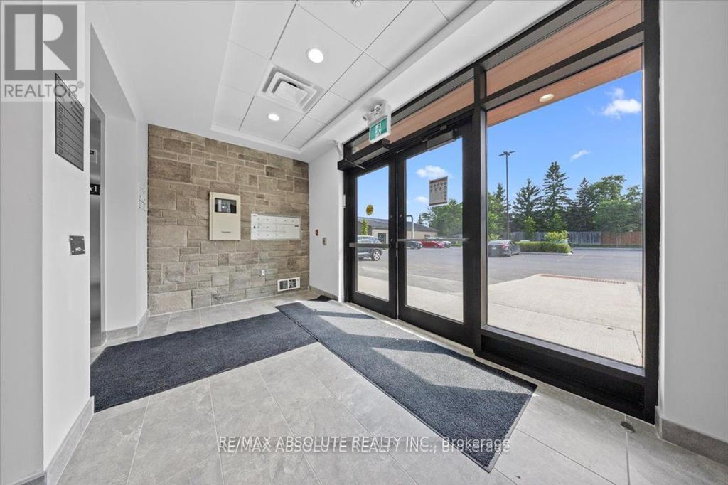 303 - 5992 Hazeldean Road, Ottawa, Ontario  K2S 1B9 - Photo 2 - X12988170