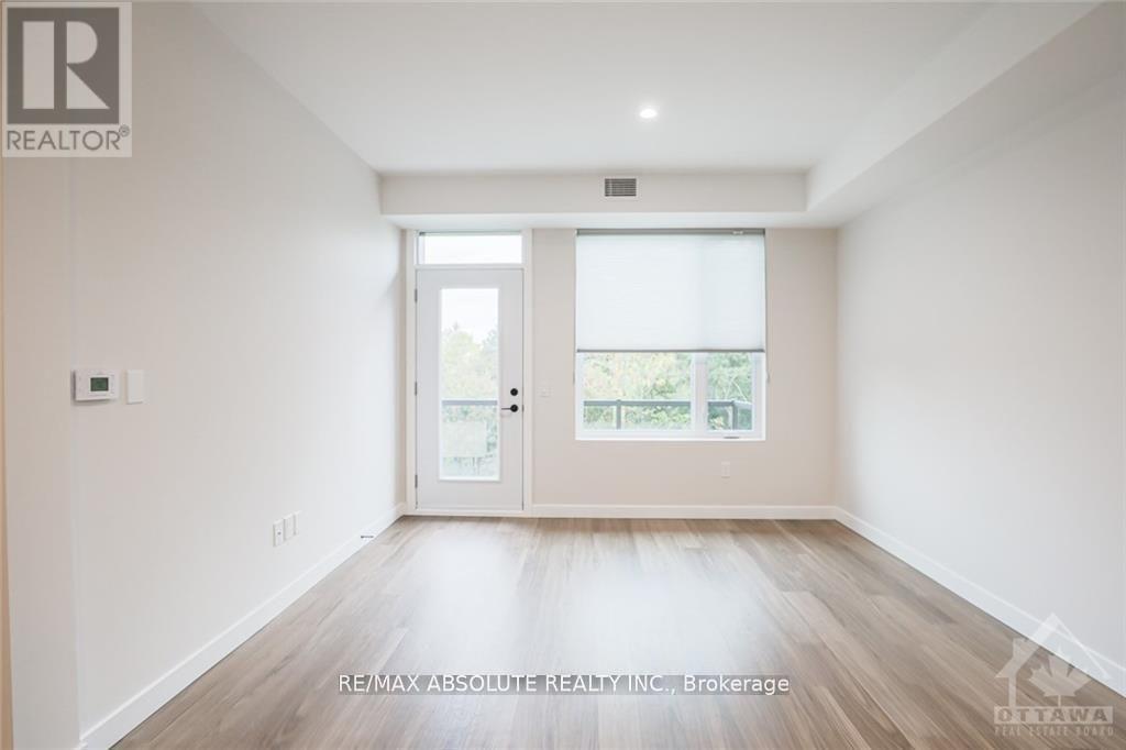 303 - 5992 Hazeldean Road, Ottawa, Ontario  K2S 1B9 - Photo 8 - X12988170