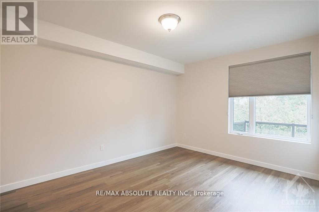 303 - 5992 Hazeldean Road, Ottawa, Ontario  K2S 1B9 - Photo 9 - X12988170