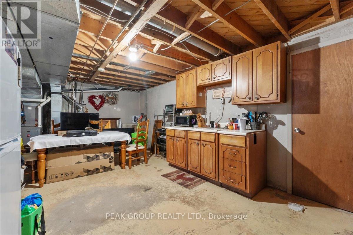 18 Karen Crescent, Welland, Ontario  L3C 2Y6 - Photo 18 - X12988178