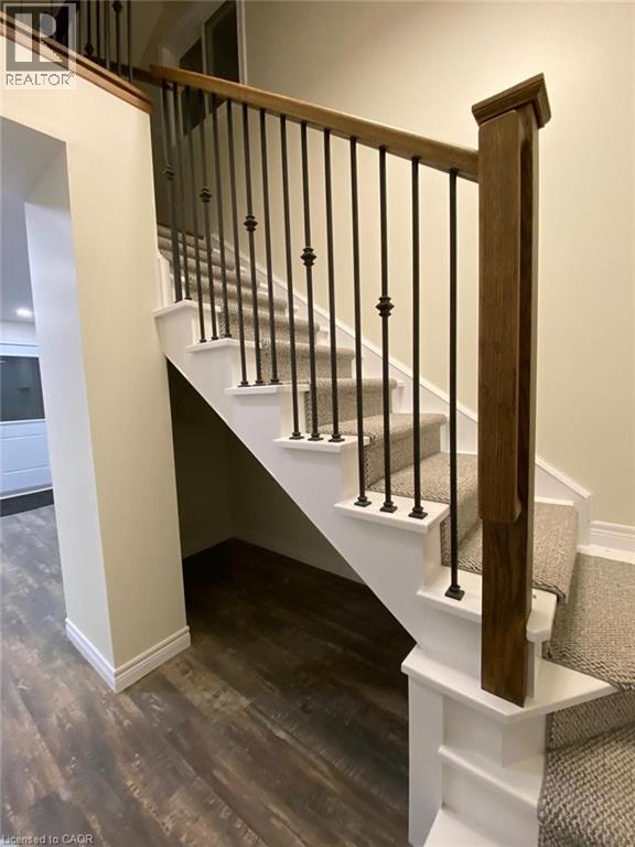 246 Forest Avenue, Hamilton, Ontario  L8N 1Y1 - Photo 2 - 40819959