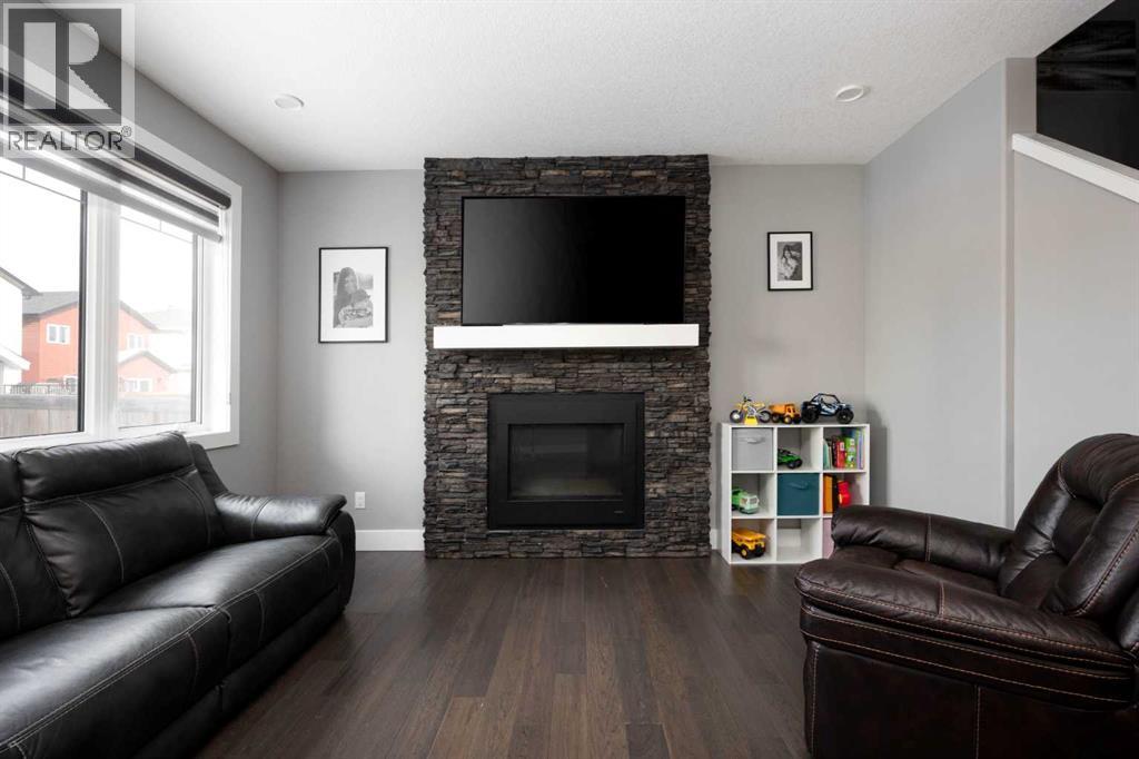 115 Airmont Court, Fort Mcmurray, Alberta T9J 1G1 - Photo 8 - A2298847