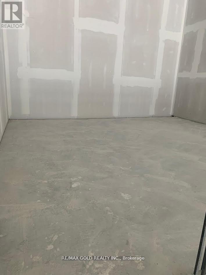 B7 - 3101 Kennedy Road, Toronto, Ontario  M1V 3S8 - Photo 3 - E12988146