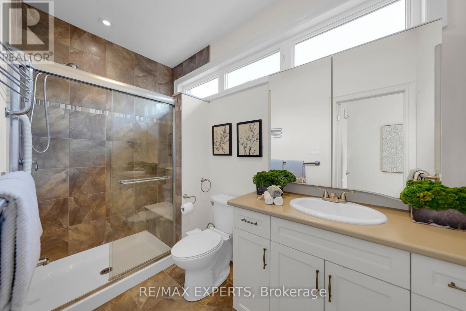 40 Hillcrest Drive, New Tecumseth, Ontario  L9R 0N4 - Photo 29 - N12988162