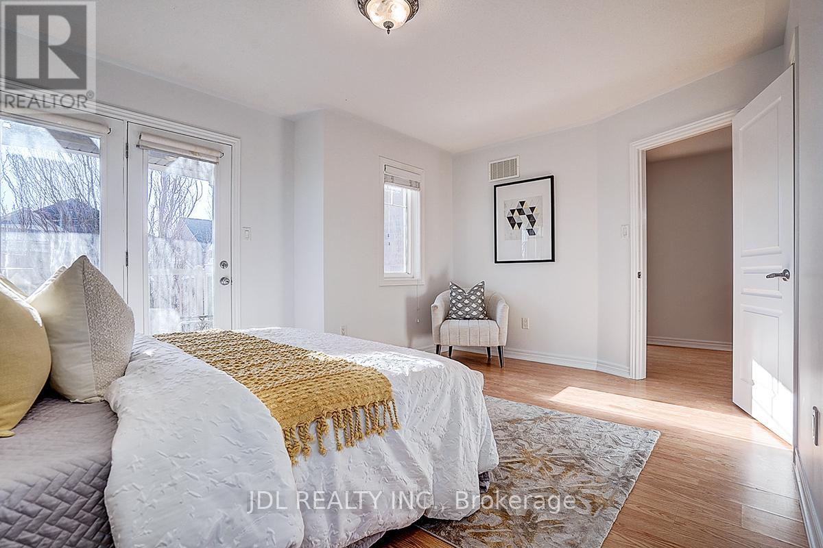 46 Braehead Drive, Richmond Hill, Ontario  L4E 0B3 - Photo 33 - N12988168