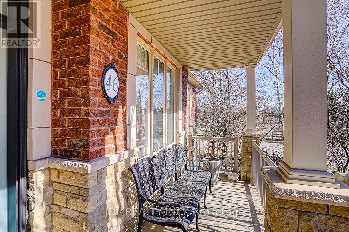 46 Braehead Drive, Richmond Hill, Ontario  L4E 0B3 - Photo 4 - N12988168