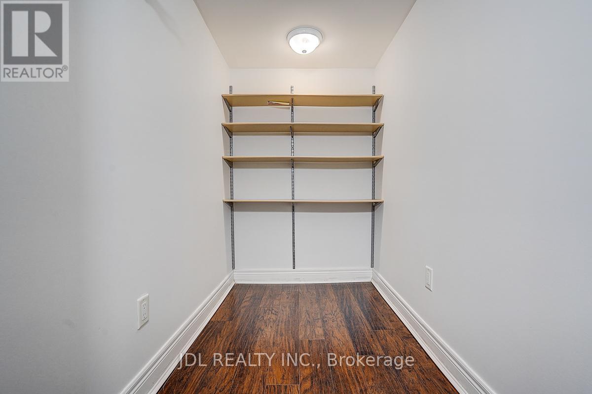 46 Braehead Drive, Richmond Hill, Ontario  L4E 0B3 - Photo 45 - N12988168