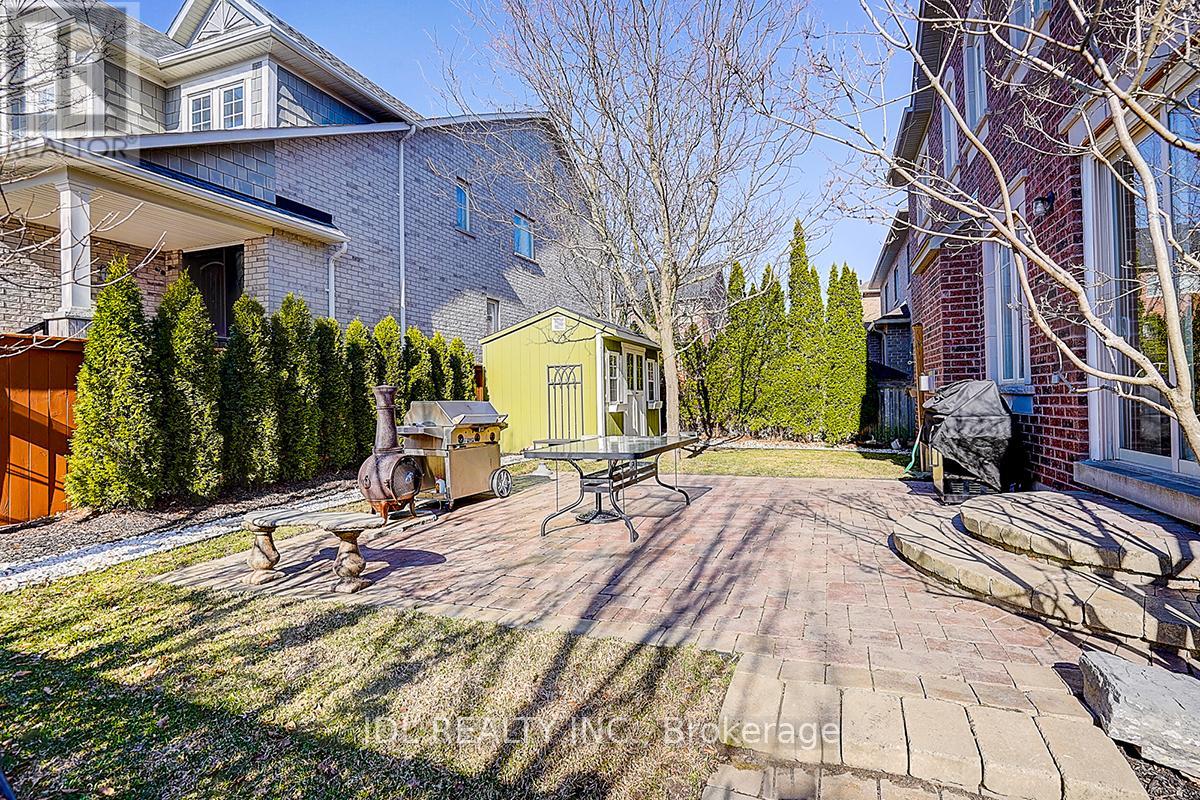 46 Braehead Drive, Richmond Hill, Ontario  L4E 0B3 - Photo 48 - N12988168