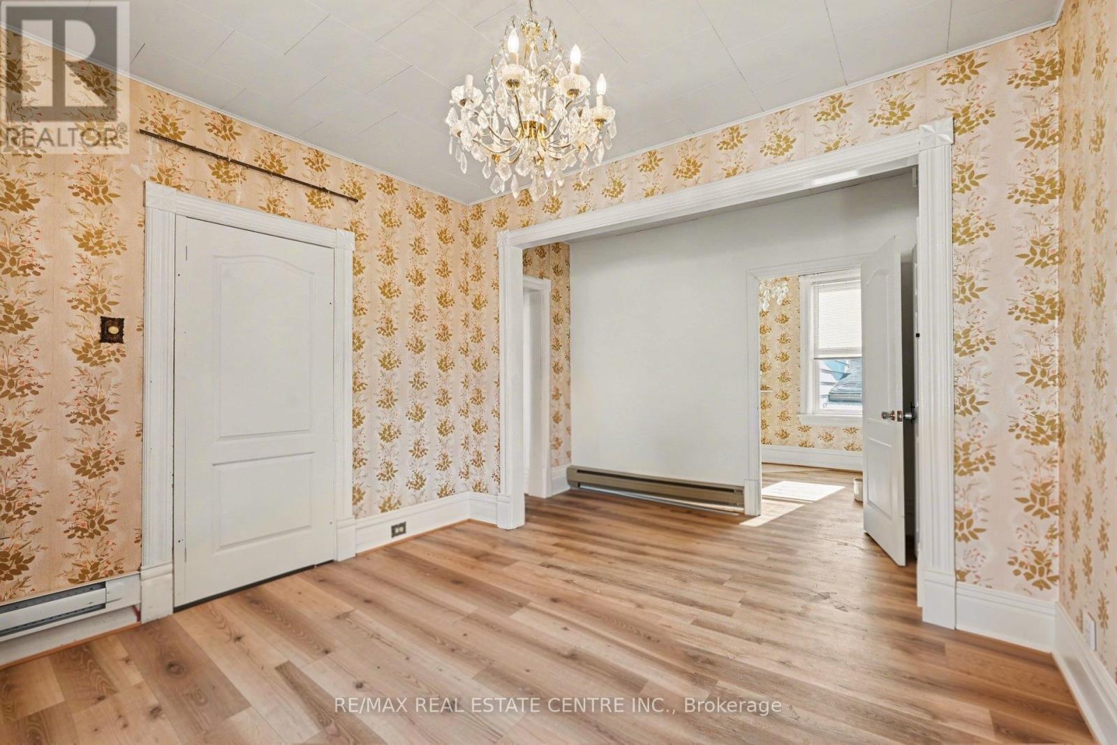 84 Bank Street N, Renfrew, Ontario  K7V 2E2 - Photo 11 - X12980252