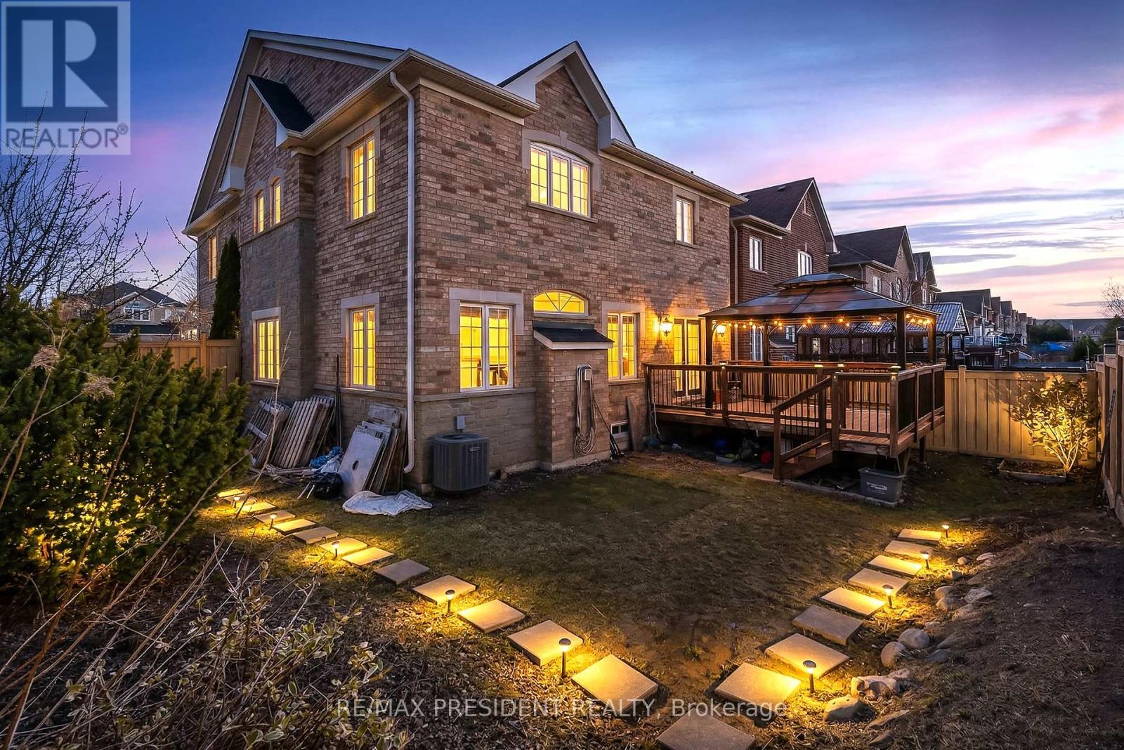 1 Crown Victoria Drive, Brampton, Ontario  L7A 3A2 - Photo 48 - W12985010