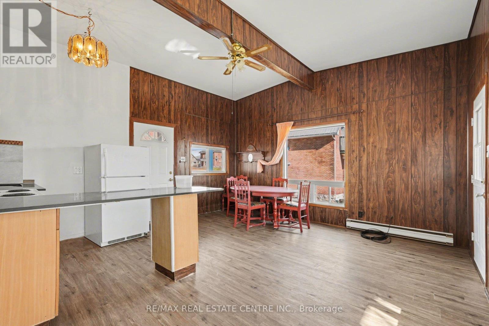 84 Bank Street N, Renfrew, Ontario  K7V 2E2 - Photo 18 - X12980252