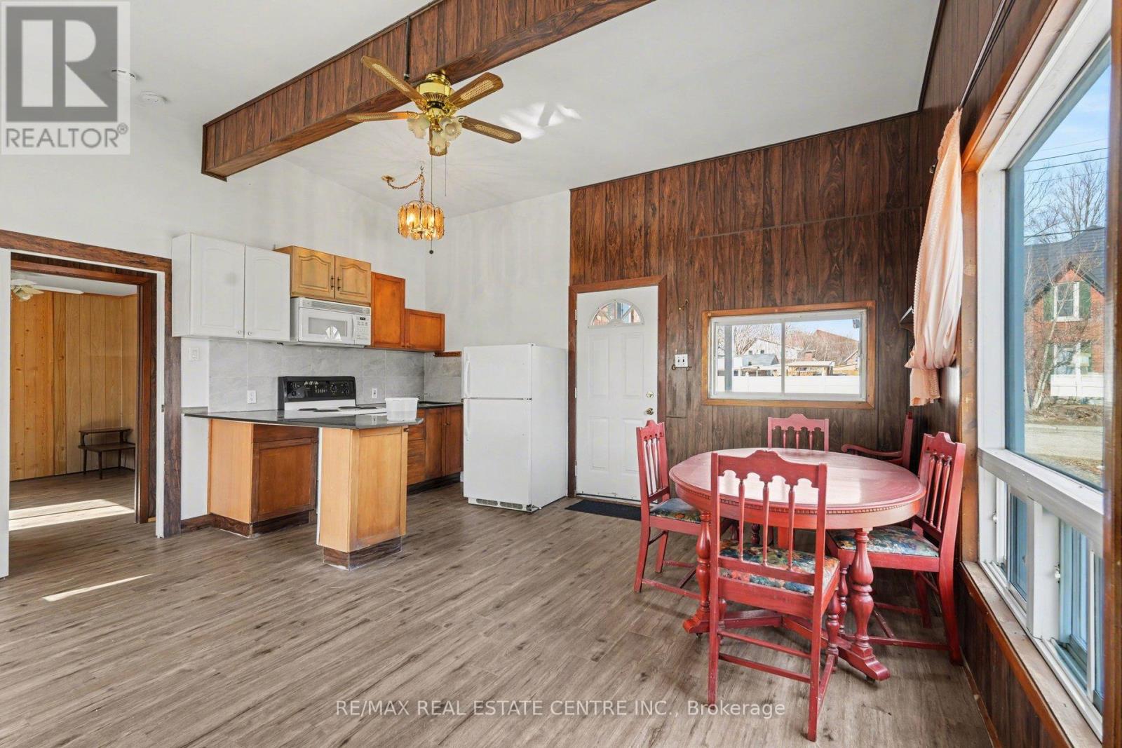 84 Bank Street N, Renfrew, Ontario  K7V 2E2 - Photo 19 - X12980252