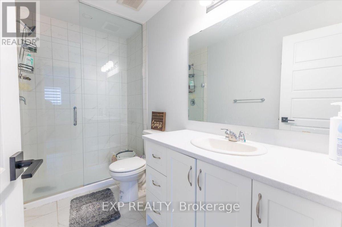 297 Billrian Crescent, Ottawa, Ontario  K2S 3A6 - Photo 14 - X12978538