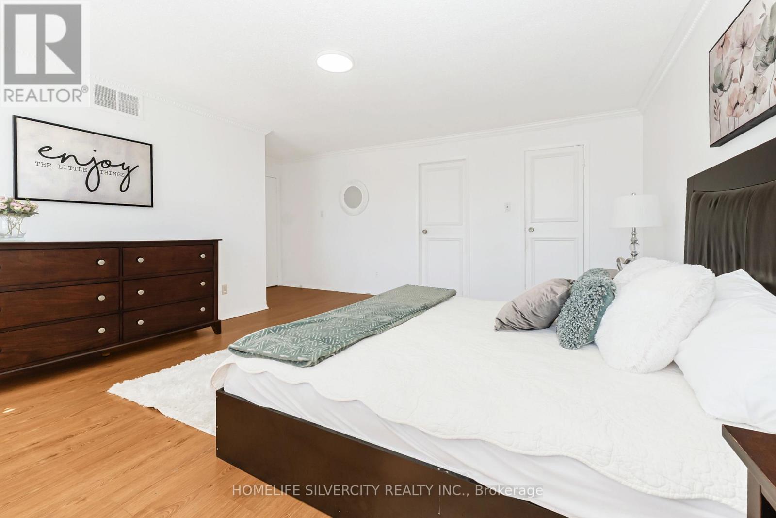 6 Macdougall Drive, Brampton, Ontario  L6S 3P5 - Photo 28 - W12988144