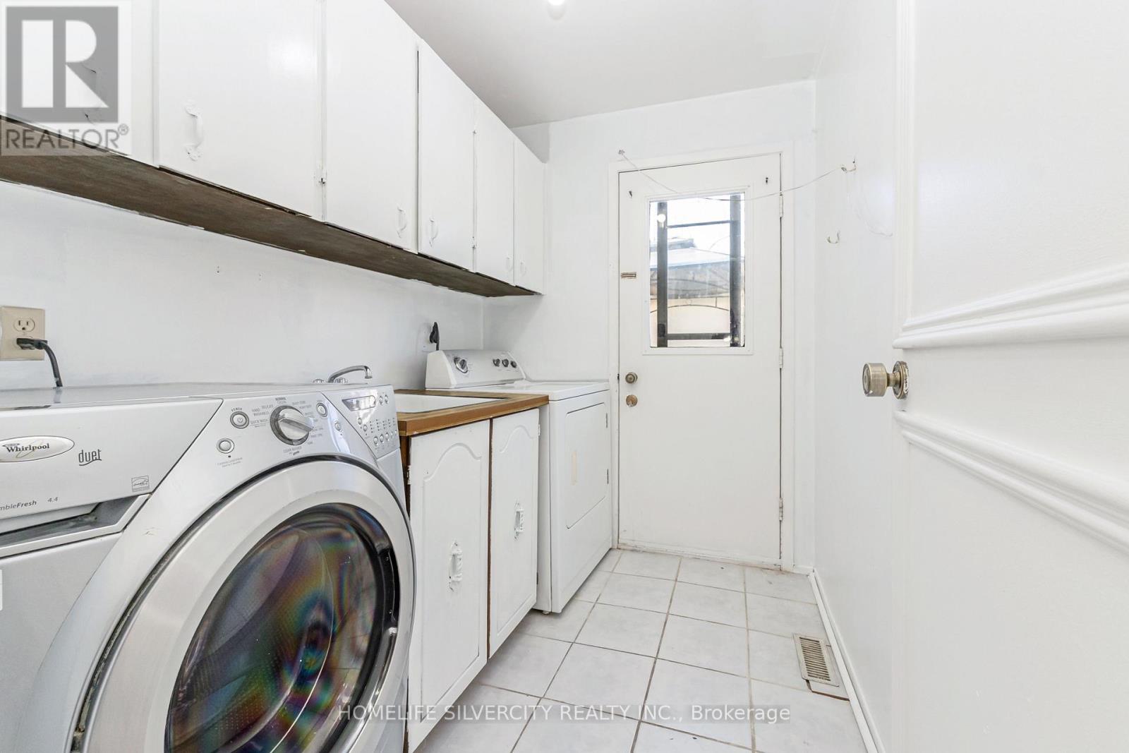 6 Macdougall Drive, Brampton, Ontario  L6S 3P5 - Photo 34 - W12988144