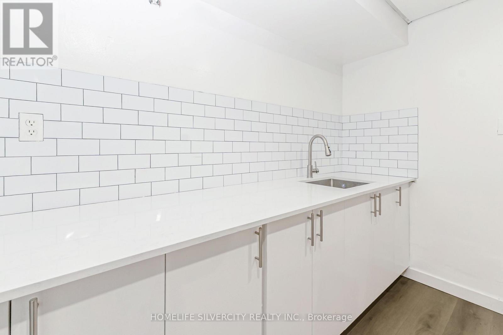 6 Macdougall Drive, Brampton, Ontario  L6S 3P5 - Photo 42 - W12988144