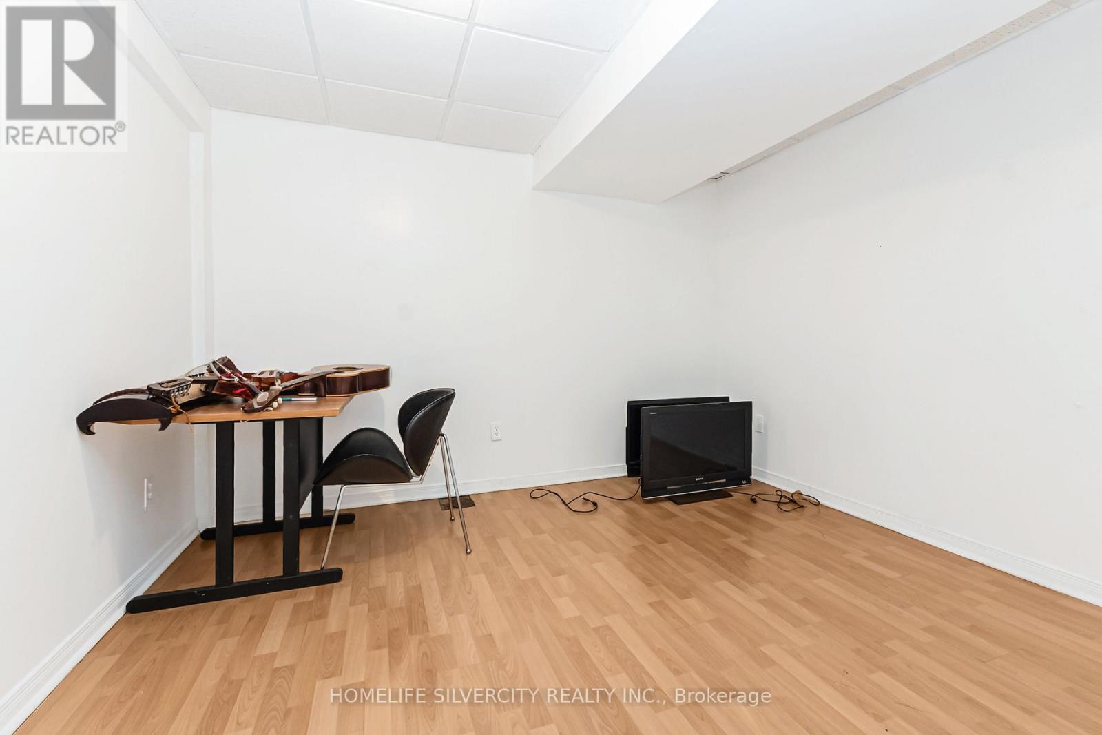 6 Macdougall Drive, Brampton, Ontario  L6S 3P5 - Photo 45 - W12988144