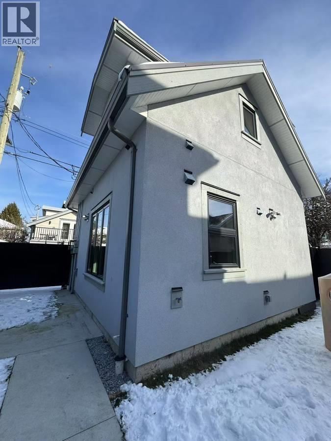 400 EAST 56TH STREET, Vancouver, British Columbia