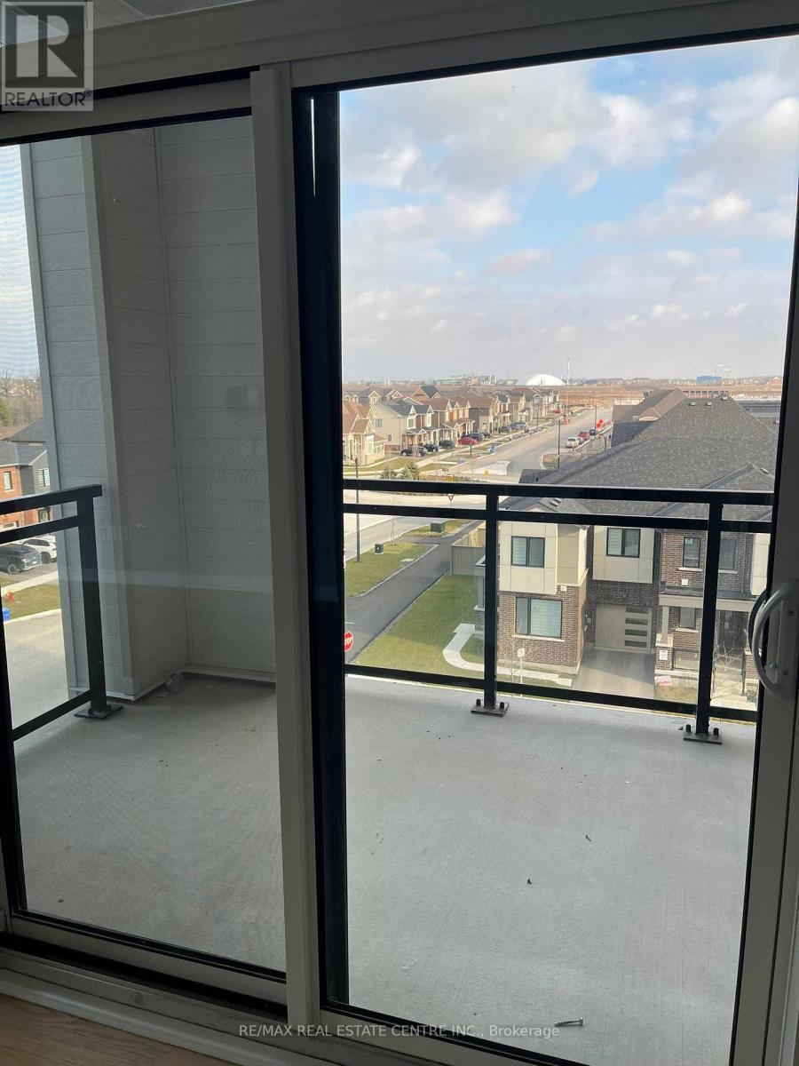 401 - 460 Gordon Krantz Avenue, Milton (Walker), Ontario  L9E 1Z2 - Photo 12 - W12975668