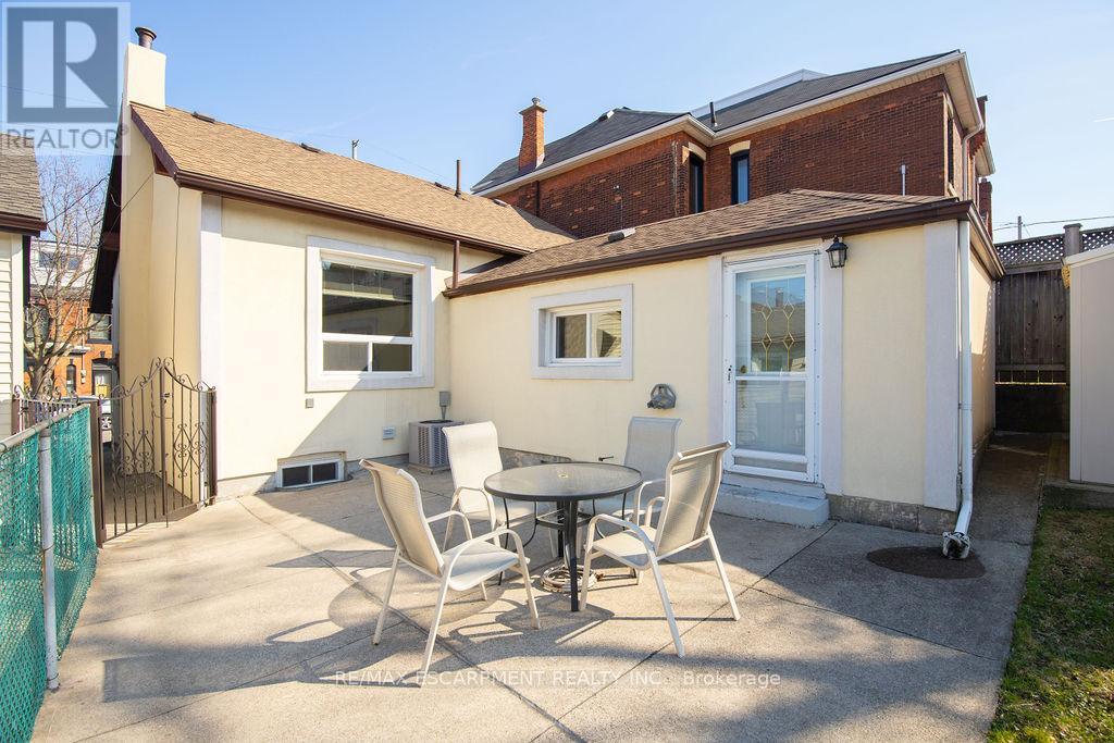 91 Pearl Street N, Hamilton (Strathcona), Ontario  L8R 2Z2 - Photo 31 - X12981526