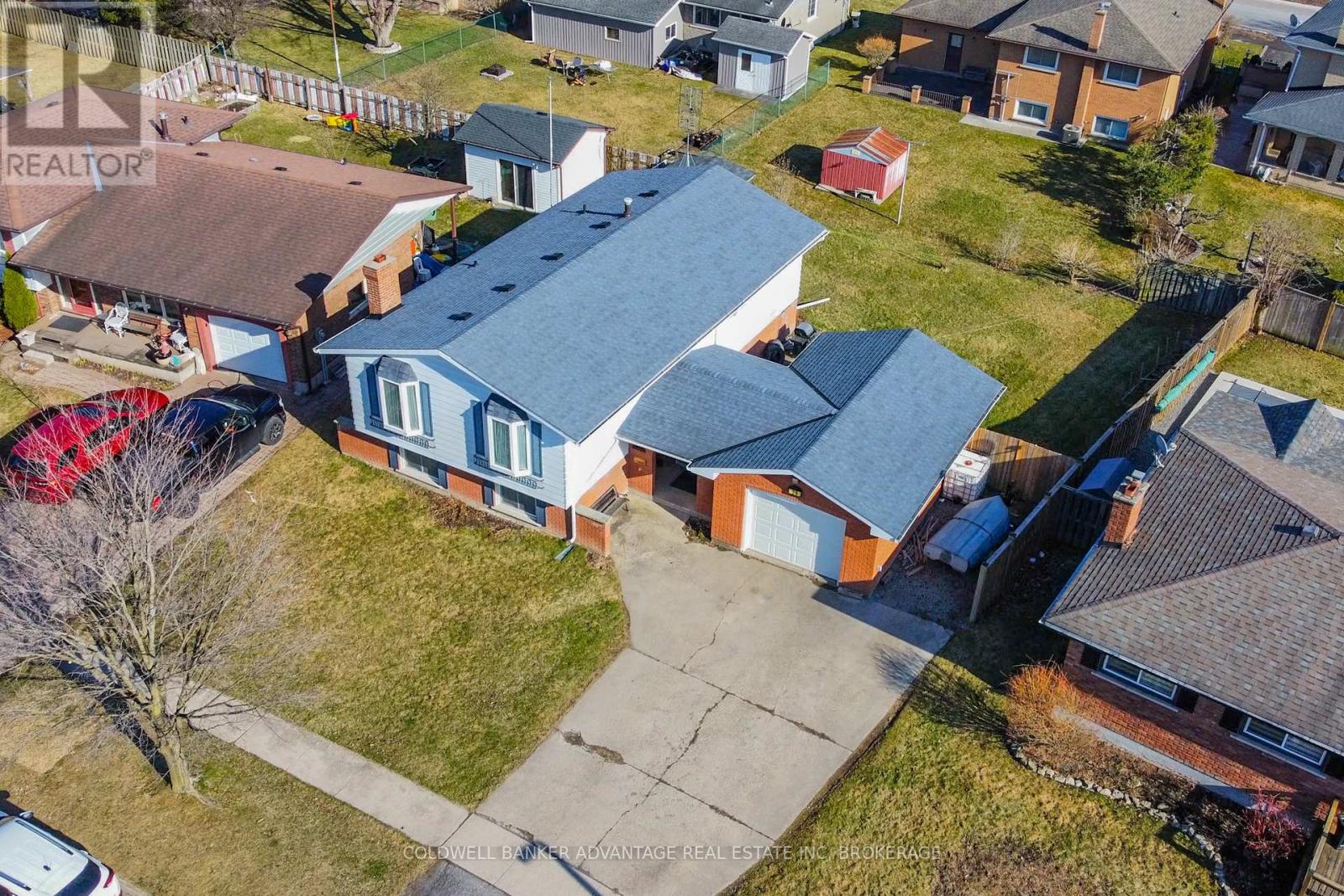 36 WELLBROOK BOULEVARD, Welland, Ontario