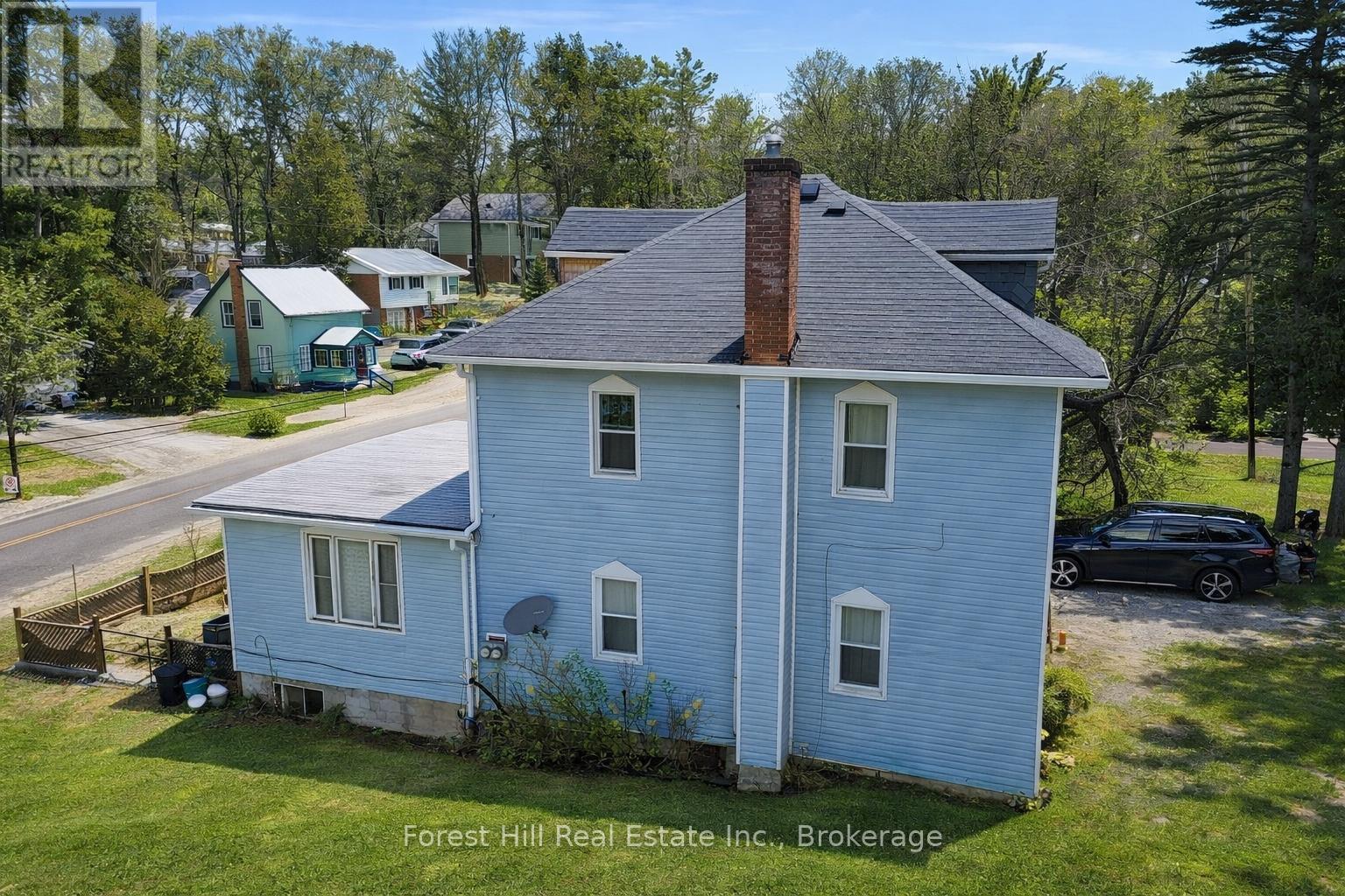 132 Richard Street, Bracebridge, Ontario  P1L 1J3 - Photo 3 - X12703960