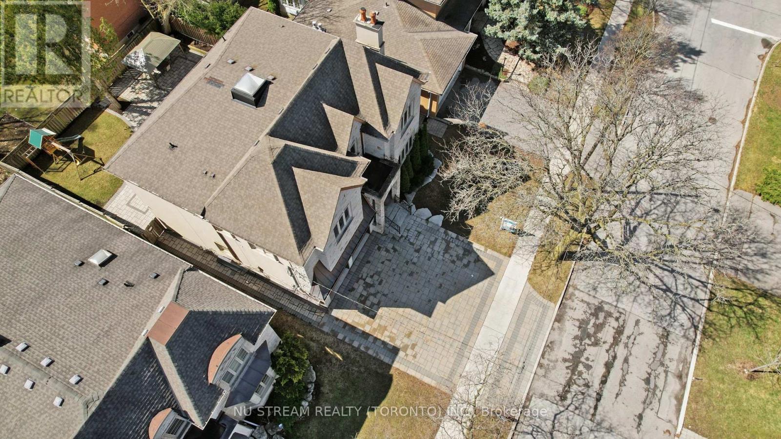 205 Byng Avenue, Toronto, Ontario  M2N 4L2 - Photo 49 - C12986822