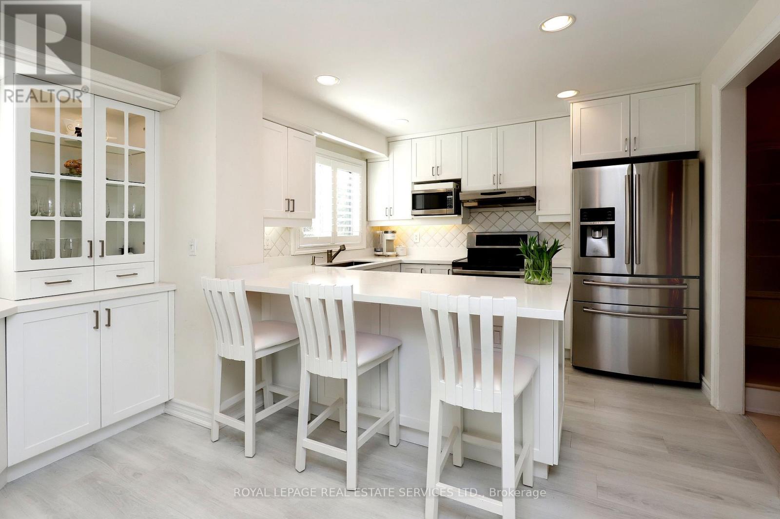 10 - 4230 Fieldgate Drive, Mississauga, Ontario  L4W 2M5 - Photo 16 - W12918184